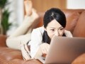 ストレッチで相乗効果！デジタルデトックスのすすめ