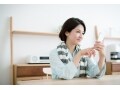 SNSや婚活アプリでの出会いは危ない？