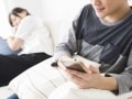 自覚しにくい？精神的デートDVを克服した女性たち