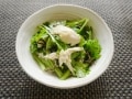 柚子胡椒がピリリ！生の春菊とささみの塩昆布サラダ