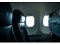 飛行機の座席選び、機体の前方と後方はどちらが快適？