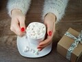 チョコレート以外の男性が喜ぶバレンタインの贈りもの