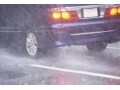 雹災で自動車保険や火災保険の保険金はどう支払う？