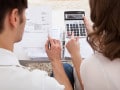 32歳貯金880万円。住宅購入、出産…。支出が増えても家族を養っていける？