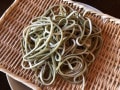 不思議なコラボ麺体験！うどんと蕎麦の合体麺「うそば」