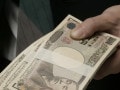 金融資産の保有額は、平均で1139万円。残高は2年連続減少