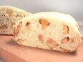 炊飯器でりんご食パン……砂糖不使用で甘さたっぷり！