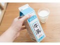 牛乳パッケージの「白と青」の配色にはワケがある!?