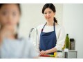 ネグレクトで育ち、孤独の底で妊娠。10代で母になった私だけれど…
