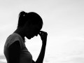 「自殺者数7割増」の月も…コロナと女性の心の健康問題