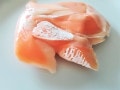 業務スーパーの「冷凍トロサーモン」はお刺身でも絶品！小分けパックで解凍が簡単