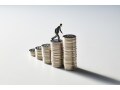 お金はどうすれば稼げるようになる？ 経済のプロに年収を上げる方法を聞いてみた