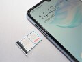 1台のスマホで2枚のSIMが使える「デュアルSIM」のメリットと注意点