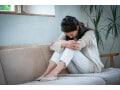 「時々、子どもが怯えるような表情で私を見るんです…」。コロナ禍で潰れてしまいそうな女性たち