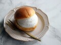 ついに発売！ローソンの「マリトッツオ」はヘーゼルナッツチョコ入りのプレミアムな味わい