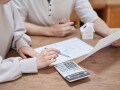 51歳貯金1500万円。配偶者は自営で収入は不安定で、年金がほとんどないと思います