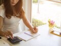 36歳、貯金280万円。第1子の出産を控えていますが、夫婦そろって金銭管理が苦手です