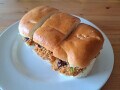 コメダ珈琲店の味噌カツパンは、持ち帰りOK！カリッとジューシーでしみ出すソース◎