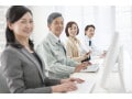 日本人の中間層の世帯所得は約374万円、年々下がっている？対策は？
