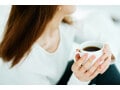 コーヒーが「眠気覚まし」になるのは本当？カフェインと睡眠物質との関係とは