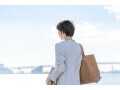 50歳公務員、貯金2380万円。心身ともに健康を損ない毎日辞めたいと悩んでいます