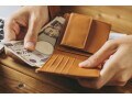 デート代は「男がおごるべき」か、平等に「割り勘」か？今どき現金払いは「ダサい」という声も…