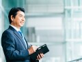 高卒で働きだし繰上げ受給を考えています。どれぐらい年金をもらえるか教えてください