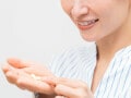 Q. 「緊張感を和らげるために風邪薬を飲む」のは、いけないことですか？