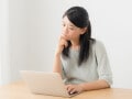 Q. アルツハイマー病新薬の「レカネマブ」と「レケンビ」は別物ですか？