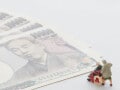 アルツハイマー病新薬「レカネマブ」販売開始で、医療費はどうなる？