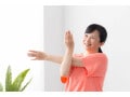 高齢者が感じる「過去1年間の大きな支出項目」は？今からできる節約のポイントとは？