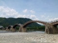 【日本三奇橋】見惚れる…江戸時代に架けられた「5つの美しいアーチ」が連なる錦帯橋 （山口・岩国）