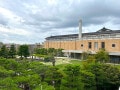 歴史的建造物の面影を残しつつ、現代的に。一人旅でゆったり訪れたい「京都市京セラ美術館」