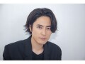 WOWOWドラマ『ハスリンボーイ』間宮祥太朗にインタビュー！「タモツを通して裏社会の闇をのぞき見て」