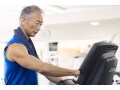 月の年金約25万円「午前中はジムで運動、午後は自宅でのんびり」67歳男性が続ける健康管理