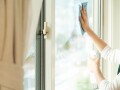 「濡れっぱなし」はNG！ 金運を大きく引き上げるために「窓＆鏡磨き」が大切な理由