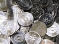 「久しぶりに1円玉を量産しています！」造幣局の投稿が話題。“ピカピカの令和8年版”はお宝に化ける？