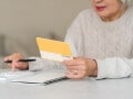 夫婦の年金月29万円「老後は何らか大きな出費がある。孫には年40万円くらい」74歳女性の家計
