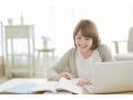 韓国語で「勉強する」は何と言う？「学ぶ」との使い分けや例文を紹介