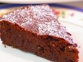 軽やかでとろける食感のチョコレートケーキ