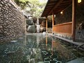 下呂温泉の老舗宿でのんびりシングルステイ