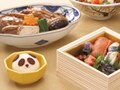 どれがお好み？ 個性的な機内食サービス