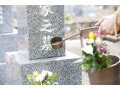 キリスト教、神道のお墓参りのマナーとは？お盆の時期・しきたり