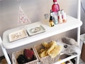 無造作に置く『見せる収納』―壁掛けラック