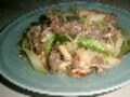 エノキダケと牛肉のしょうゆ炒め
