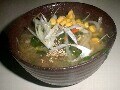 ポカポカ温まる、もやしとニラのみそスープ