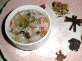 あり合せ野菜と黒豆を炊き込んだ滋養豊かで胃に優しい　七草がゆ