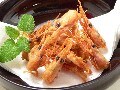 おやつに！おつまみに！カルシウムたっぷり　甘えび頭の唐揚げ