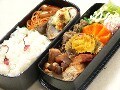 オフィスでお花見！　さくら弁当