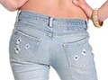 似合う色・形で着こなす「Ksubi」のデニム